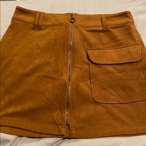 Forever 21 brown suede skirt! Size XS!